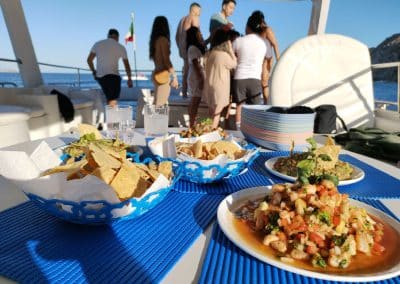Blue Moon Yacht LLC All inclusive