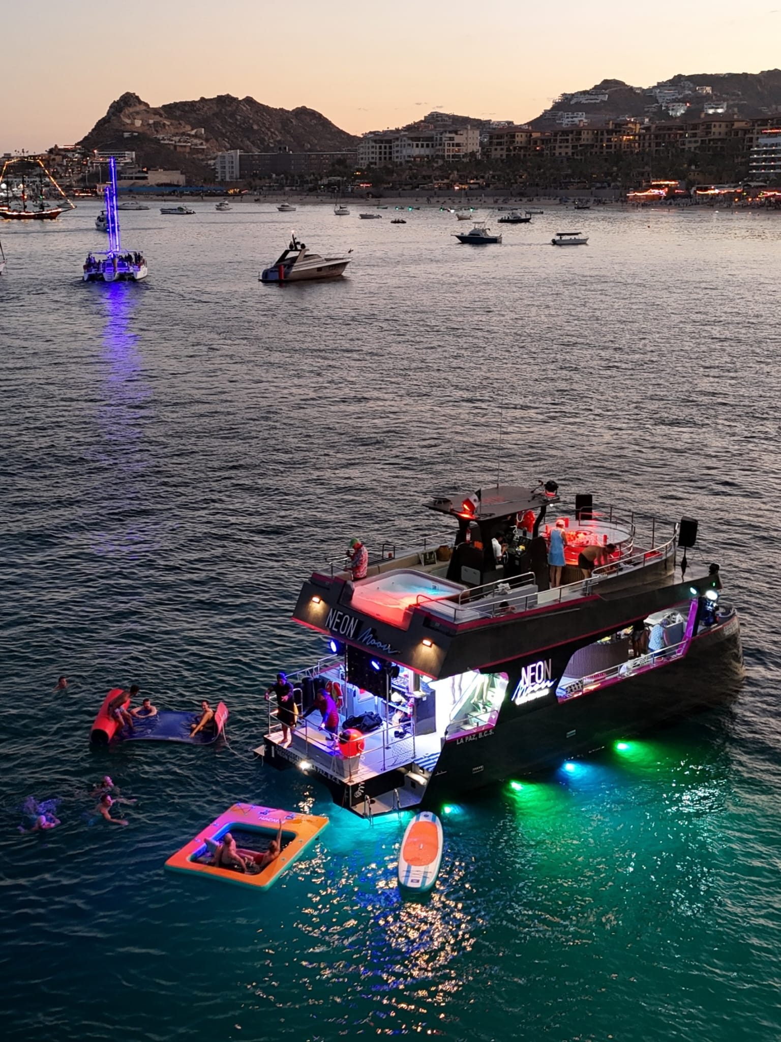 Blue Moon Yacht LLC The Experience